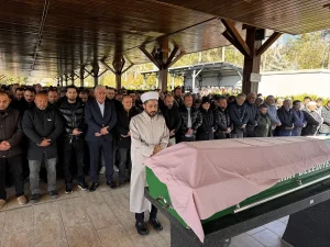 Eski Eşi Tarafından Öldürülen Kadın Defnedildi