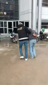 FETÖ Üyesi İki Firari Yakalandı