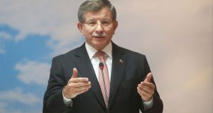 Geçinemeyenler kervanına Ahmet Davutoğlu da katıldı! Eski Başbakan maddi sıkıntı çekiyor