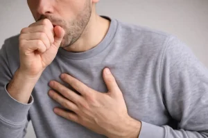 Geçmeyen öksürük 35 binde bir görülen hastalık çıktı, 4 ameliyat geçirdi