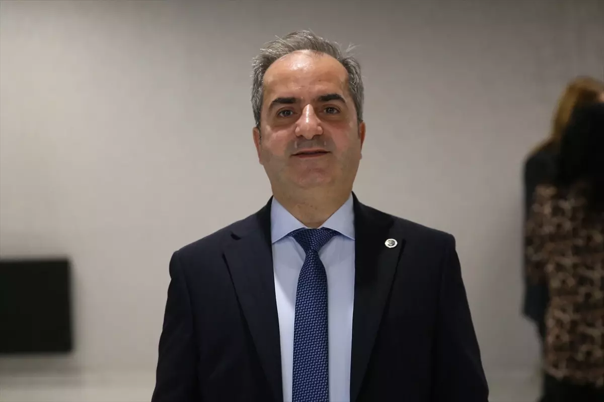 Gençlere Dezenformasyonla Mücadele Eğitimi