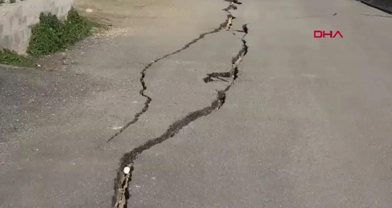 Görüntü Türkiye’den… Profesör uyardı! ‘Bu depremin habercisi…’