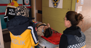 Hafif ticari aracın çarptığı 3 yaşındaki Zeynep Asya beyin kanaması geçirdi