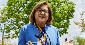 Halk barınacak yer arıyor, AKP’li Başkan milyonları bitkiye harcıyor