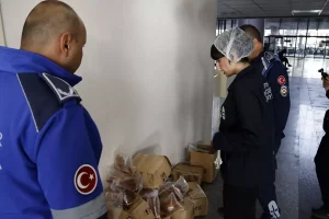 Hatay’da Bozulmuş Kabak Tatlısı İmha Edildi