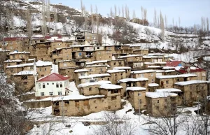 Hizan’da İmece Usulü Kar Temizliği