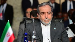İran Dışişleri Bakanı Arakçi: Dünya bir saçmalıkla karşı karşıya