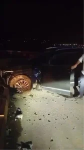 İskenderun’da Polis Aracına Çarpan Otomobil Kazası