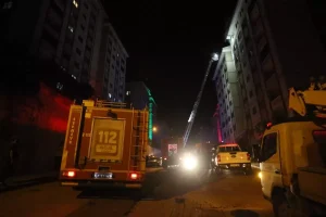 İskenderun’da Yangın: 13 Yaralı