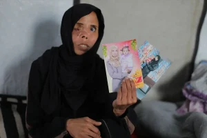İsrail saldırısında yüzünün bir kısmını kaybeden Gazzeli annenin tek dileği çocuklarının korkmadan ona sarılması