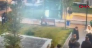 İstanbul’da metro çıkışında dehşet: Dayak yiyen çocuğu kurtarmak isterken defalarca bıçaklandı