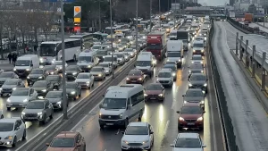 İstanbul’da trafik yoğunluğu yüzde 76’ya kadar çıktı