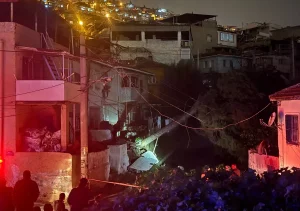 İzmir’de Fırtına Sonrası Yangın