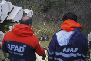 İzmir’de Kız Kardeşlerin Cesetleri Bulundu