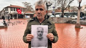 Jeffrey Epstein’e benzerliği nedeniyle şehir değiştirdi