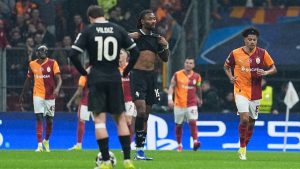 Juventus, Devler Ligi tarihinde ilk kez bir maçta 5 gol yedi