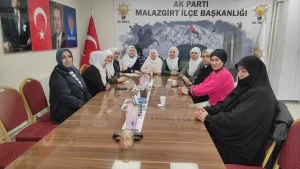 Kadın Kolları’ndan Akgün’e Destek