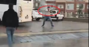 Kameraya yakalandı… Ankara’da pompalı tüfekli kavga!