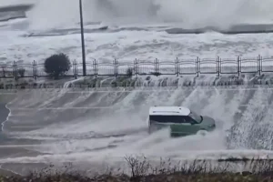Karadeniz taştı, Rizelinin aktarımı güldürdü: Bataysun ula dur!