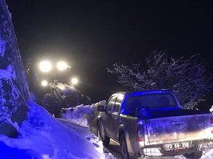 Kardan Kapalı Köyde Hayat Kurtarma