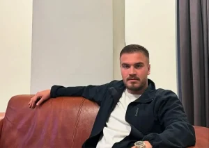 Karşıyaka’da Motosiklet Kazası: Genç Sürücü Hayatını Kaybetti