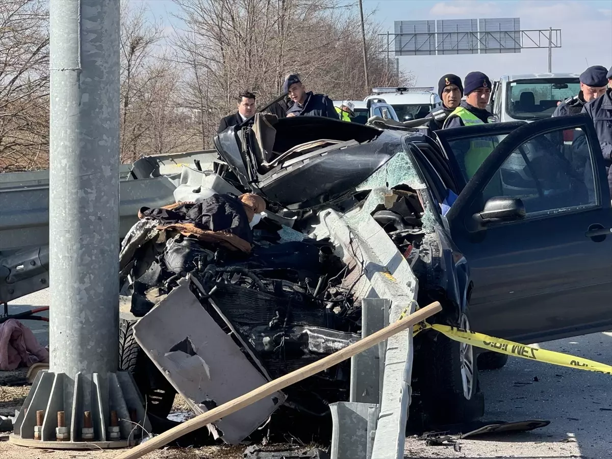 Kazımkarabekir’de Kaza: Ebeveynler Hayatını Kaybetti