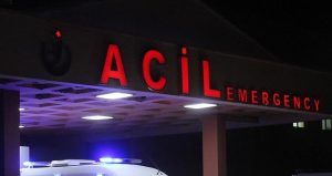 Kesimi yapılan mermer blok düştü, 5 işçi yaralandı