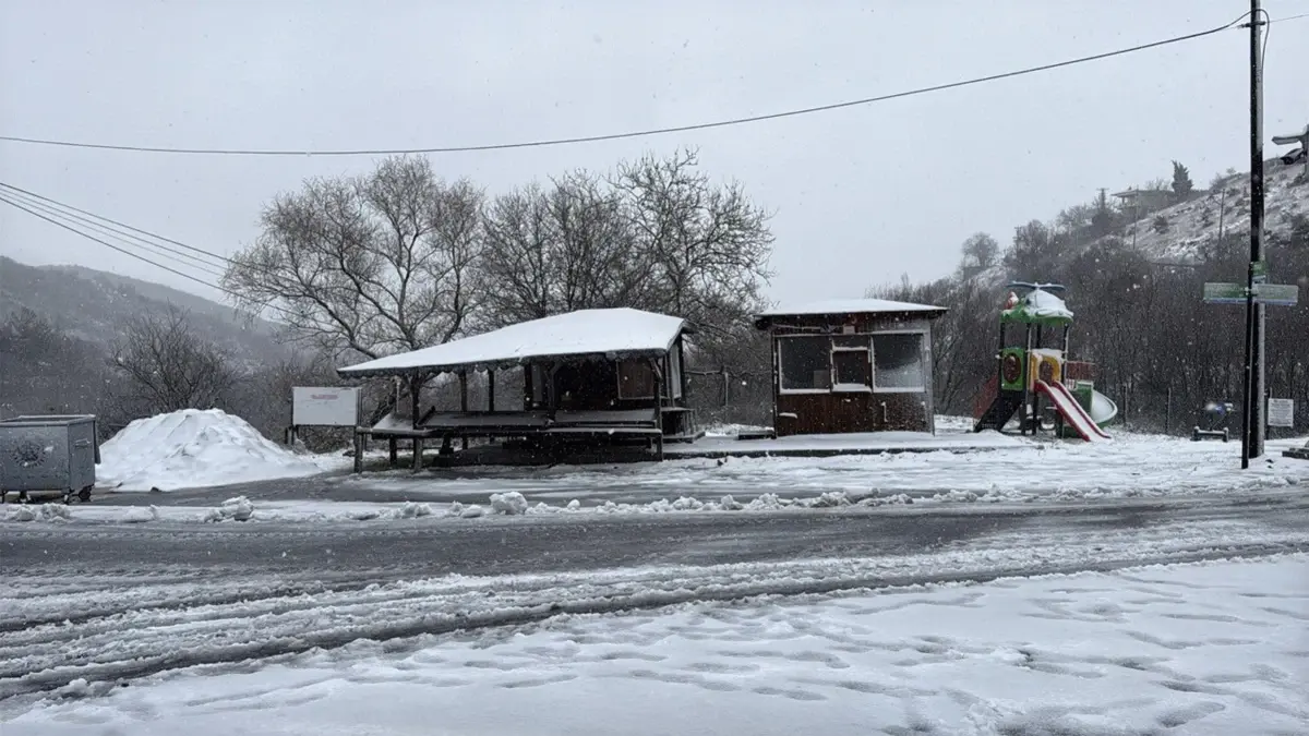 Kırklareli ve Tekirdağ Karla Kaplandı
