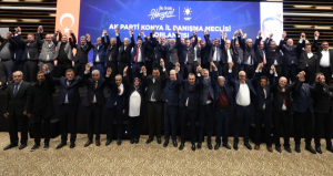 Konya’da 26 meclis üyesi AKP saflarında