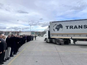 Konya’dan Gazze’ye 15 TIR Yardım Gönderildi