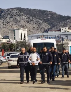 Kozan’da Bıçaklı Kavga: 1 Ölü, 2 Tutuklama