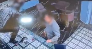 Kuyumcuyu soyan 6 kişi yakalandı