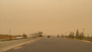 Libya’da kum fırtınası: Trablus ve birçok kentte eğitime ara verildi