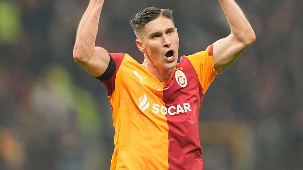 Liverpool, Roland Sallai’yi takip ediyor