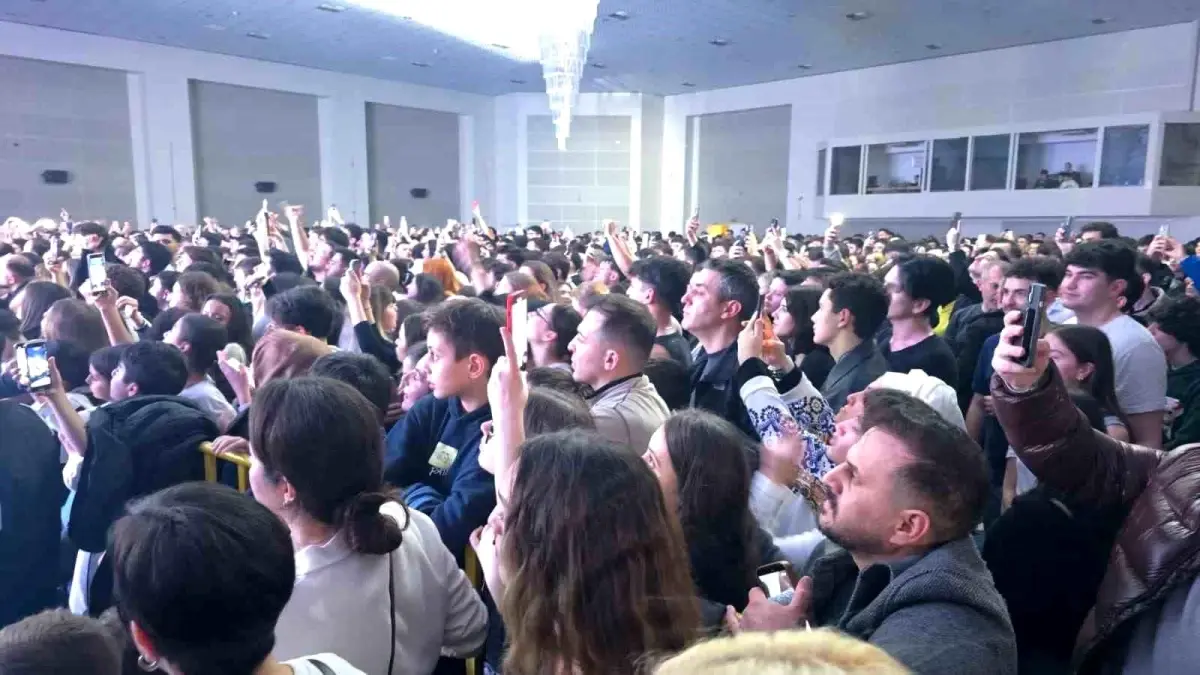 Lvbel C5 Karadeniz Ereğli’de Hayranlarıyla Buluştu