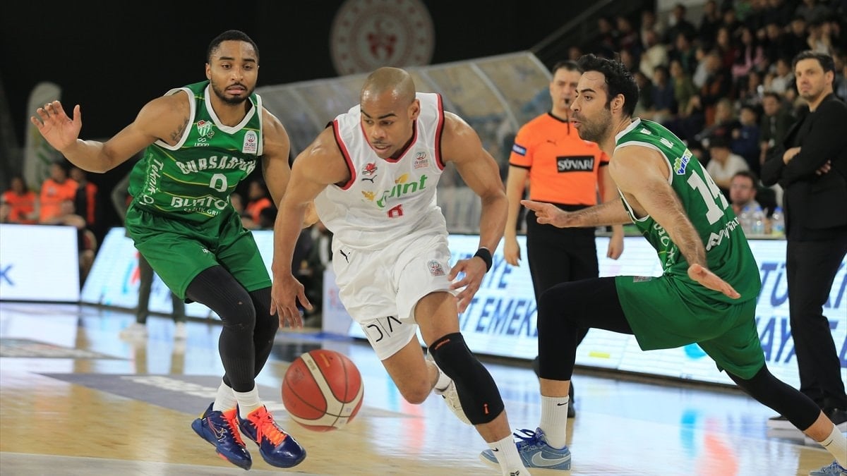 Manisa Basket, Bursaspor Basketbol’u mağlup etti