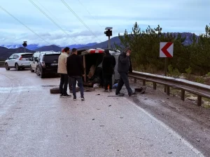 Mudurnu’da Trafik Kazası: 2 Yaralı