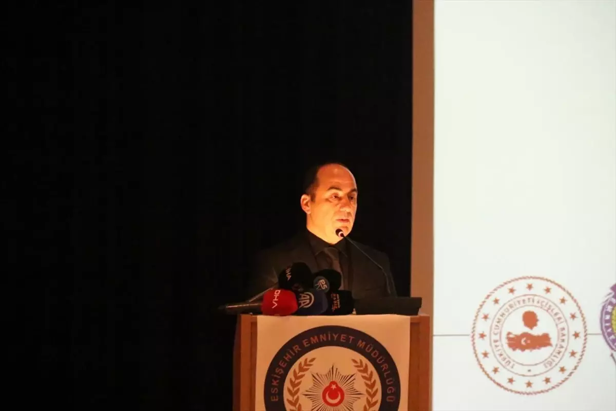 Muhtarlara Güvenli İnternet Eğitimi