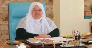 Müsavat Dervişoğlu, kıyafeti nedeniyle hedef alınan belediye başkanını ziyaret edecek