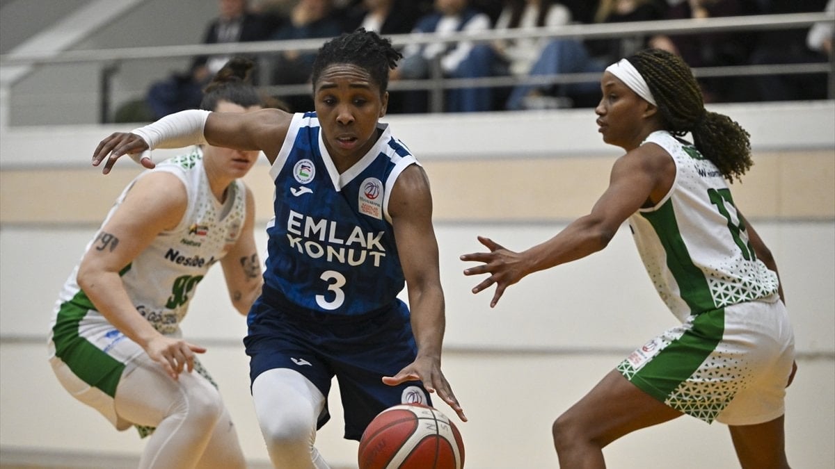 Nesibe Aydın, Emlak Konut’u yendi