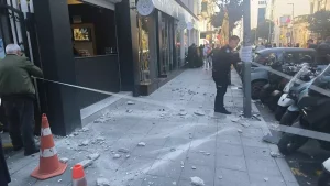 Nişantaşı’nda Beton Parçaları Düşmesi: Çocuk Yaralandı