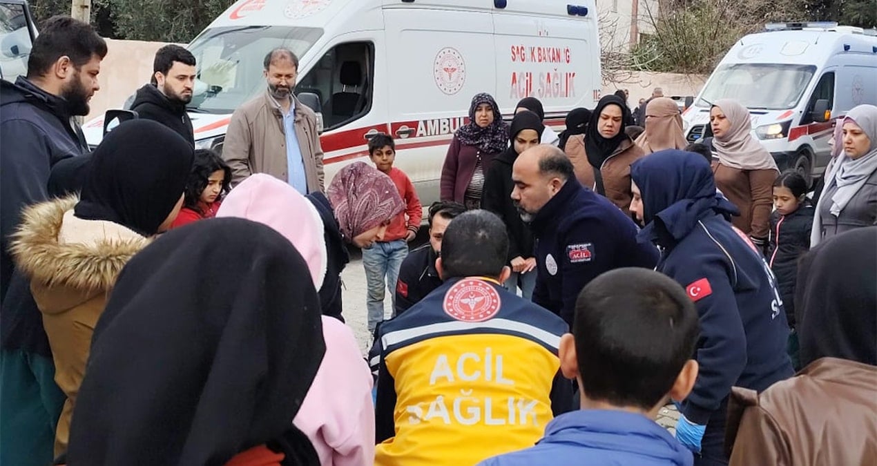 Öğrenci servisi kaza yaptı, 15 kişi yaralandı