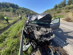 Osmaneli’nde Motosiklet Kazası: 1 Ölü, 1 Yaralı