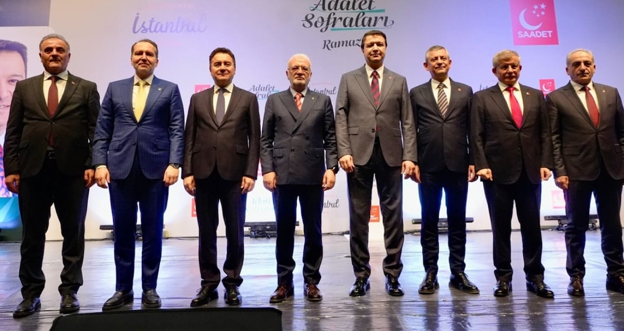 Otel-casino masasını bırakın