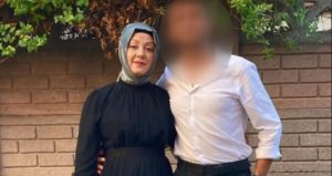 Otobüs bekleyen kadın durakta başından vurularak öldürüldü