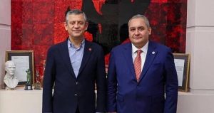 Özgür Özel, yarın AKP’nin Özarslan hakkında yaptığı suç duyurularını açıklayacak