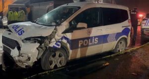 Polis aracı kaza yaptı: 2’si polis 3 yaralı