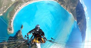 Sağanak sonrası deniz büyüleyici bir renk aldı, gören hemen fotoğraf çekti