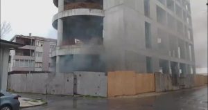 Silivri’de inşaat alanında korkutan alevler