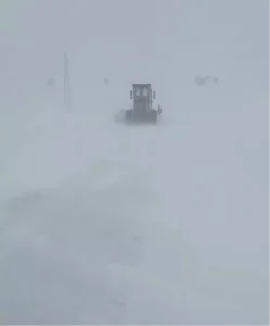 Sivas’ta Kar Mahsur Kaldırıldı